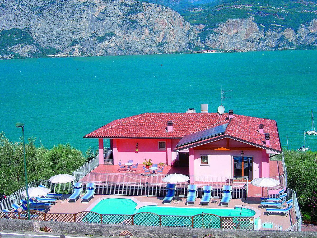 Hotel Residence Panoramica Бренцоне сул Гарда Екстериор снимка